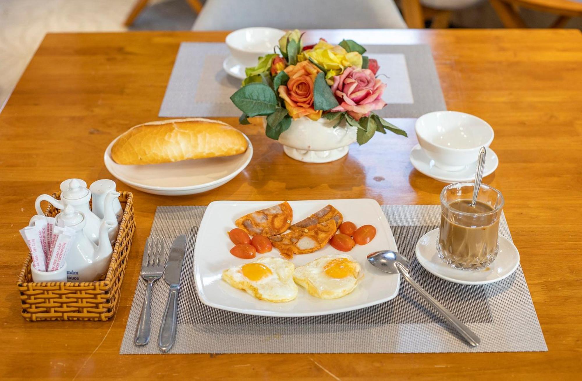 Pham Gia Villa & Hotel Dalat Luaran gambar